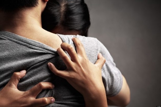 Любовь как болезнь: 8 признаков того, что вы слишком зависимы от своего партнера