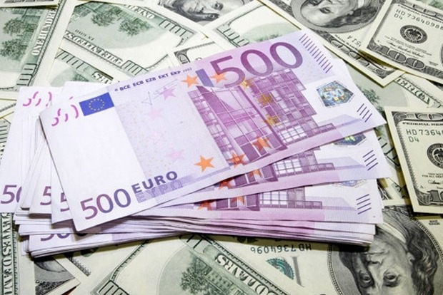 Евро снова перешагнул цену в 29 гривен
