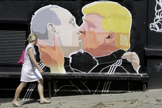 Трамп задумав повернути Росію в G7 і перенести саміт