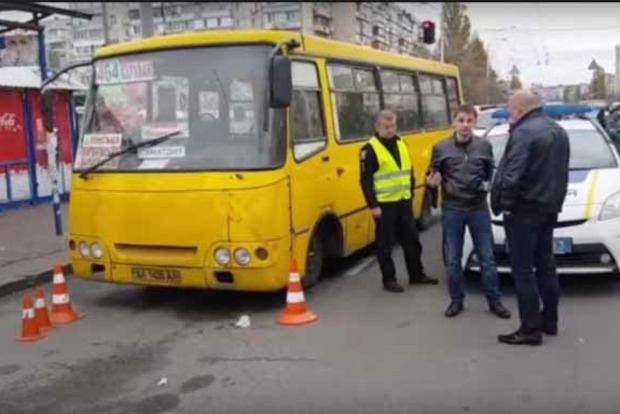 Киев расторгает договора с перевозчиками из-за выявленных нарушений
