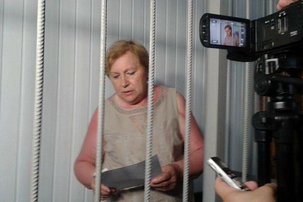 Комуністку Александровську випустили під домашній арешт на поруки Рабіновича