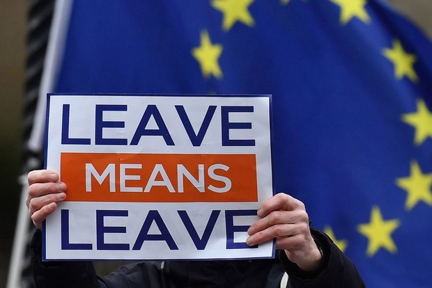У британському парламенті скасували доленосне голосування щодо Brexit