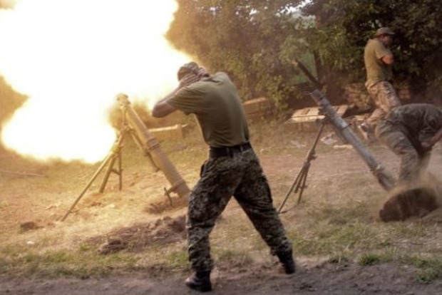 Штаб АТО: Боевики нарушают перемирие, один боец ВСУ ранен