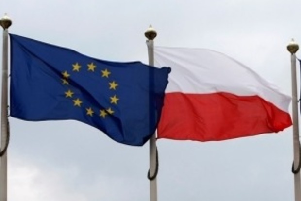 Варшава ответила на открытие Еврокомиссией дела против Польши