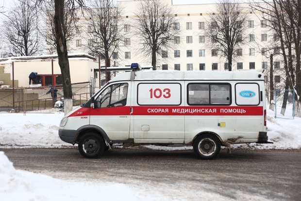 В Харькове сосулька упала на голову женщине
