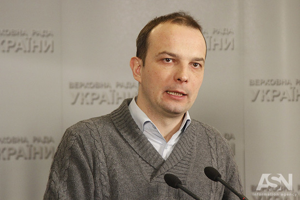 Рада почала роботу з заяви про погрози депутату Соболєву