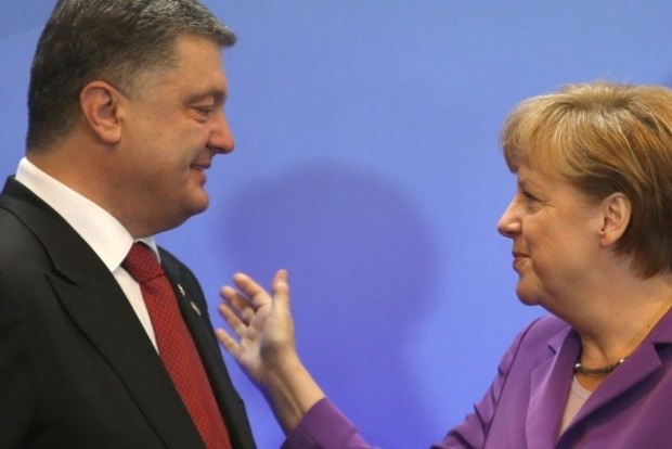 Меркель заверила Порошенко, что судьба Украины без Киева  не будет решаться на саммите G20