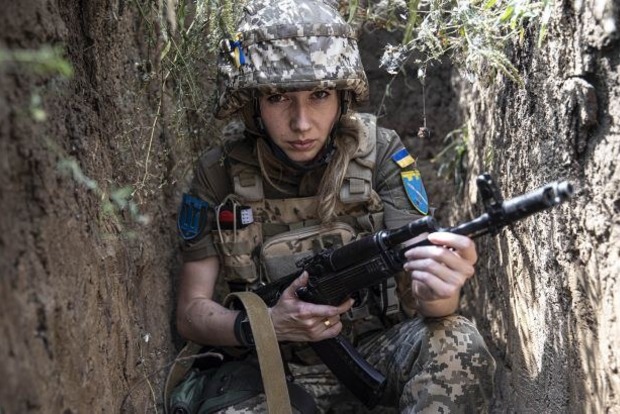 Навіщо потрібен військовий облік жінок і як він буде працювати