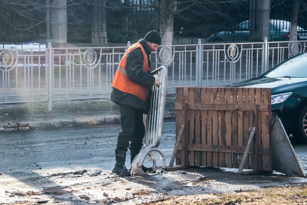 В Киеве произошел транспортный коллапс из-за масштабного провала