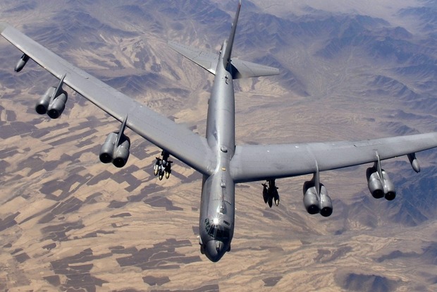 США перекинули в Катар бомбардувальники B-52 для боротьби з «Ісламською державою»