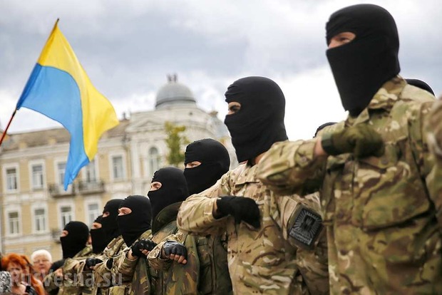 В Украине отмечают день добровольца