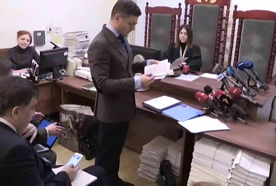 суд, михаил саакашвили, судья, заседание, гражданство, экстрадиция, грузия, миграционная служба, киев, давид сакварелидзе, юрий деревянко