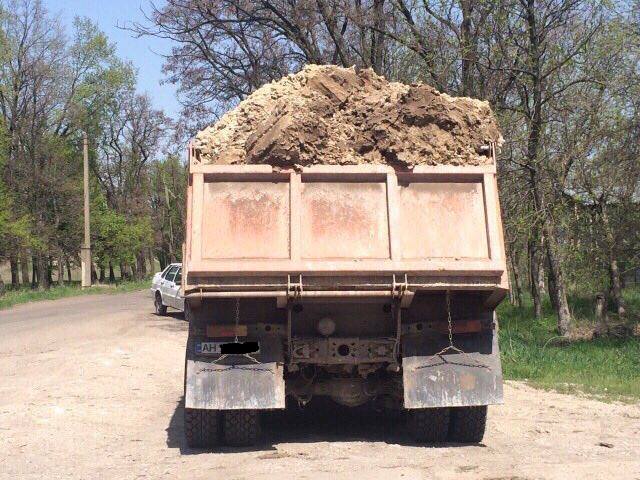 В'ячеслав Аброськін, глина, вантажівки, Донецька область