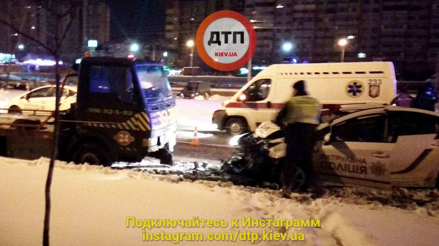 ДТП, патрульные, полиция, ДТП в Киеве