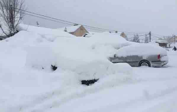 Словаччину накрили потужні снігопади. Фото і відео