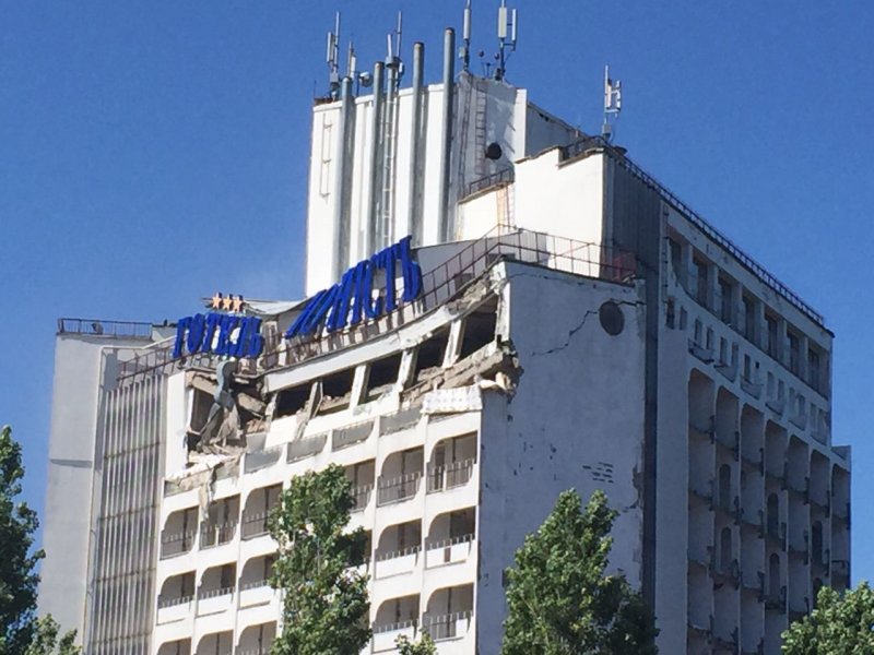 Одесса, гостиница, фасад, рухнул