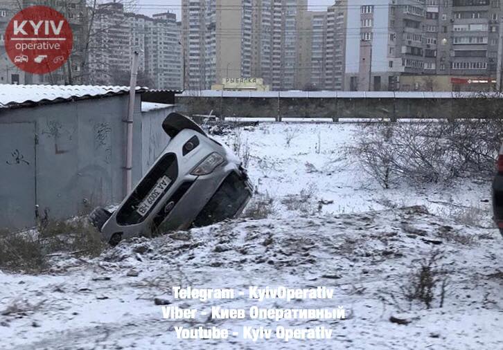 ДТП, московский мост, авария, кювет