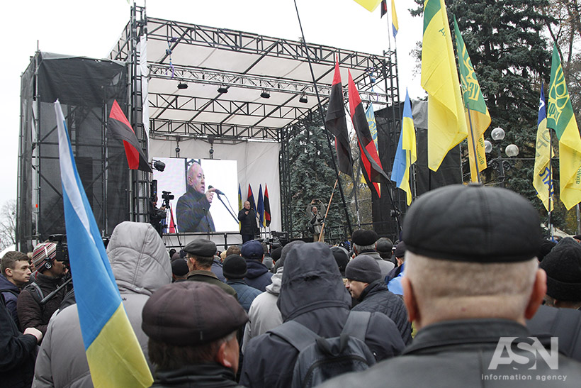 саакашвили, митинг под радой, михомайдан, протест под радой, семенченко, соболев, парламент