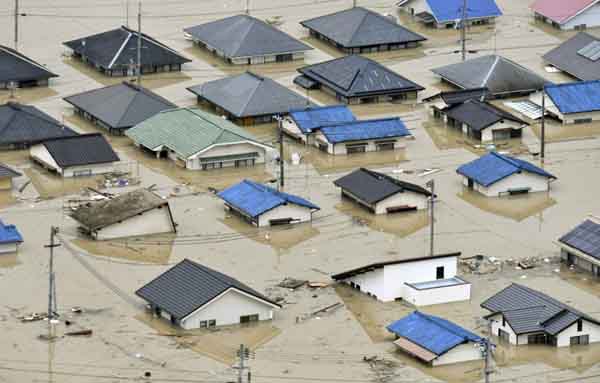Япония, наводнение, оползни, жертвы