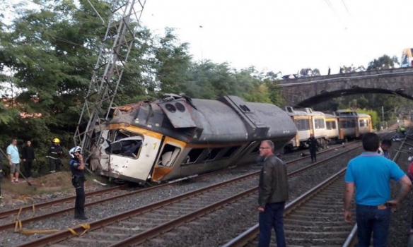 крушение поезда в Испании