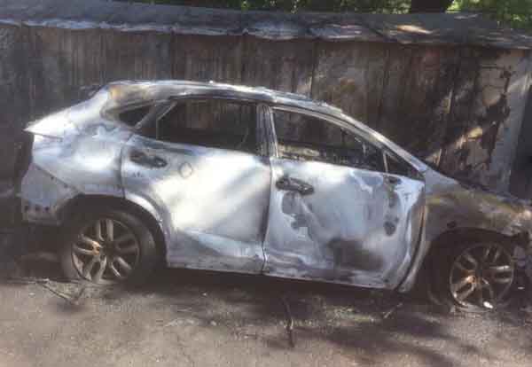 Киев, поджог автомобиля, взрыв, Lexus