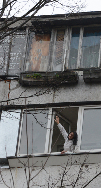 киев, святошино, женщина, соседка, мужчина, выпал, 9 этаж, дом, балкон