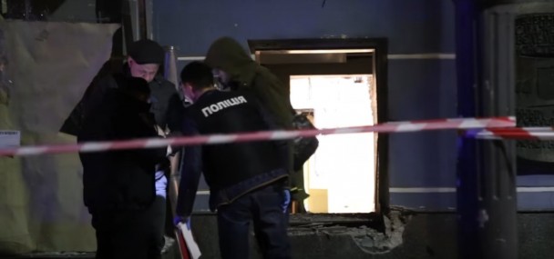 взрыв, Киев, полиция, ресторан, банк