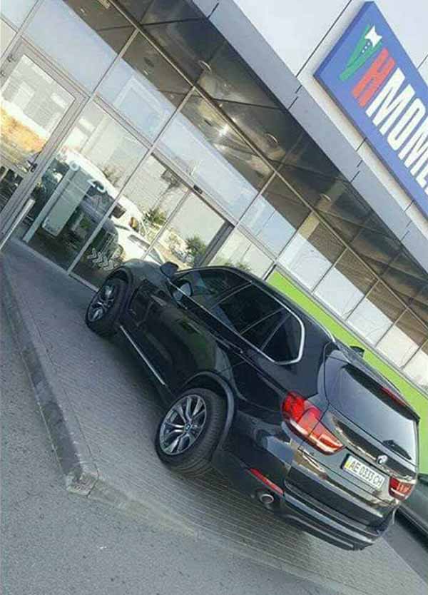 Герой парковки, BMW, Новус