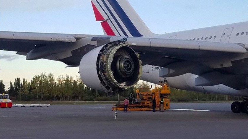 Air France, A380, Ан-124, Літак
