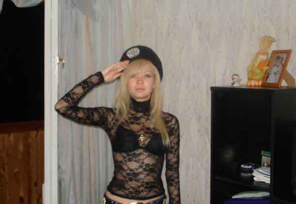 Наталья Никонорова, представитель ДНР, переговоры в Минске, вульгарные фото