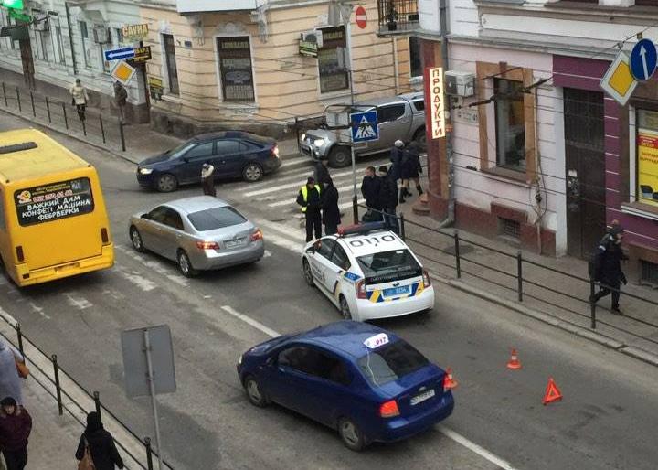 авария, ребенок, переход, прокурор, работник прокуратуры, Тернополь, город, пробки, транспорт, центр города, ДТП