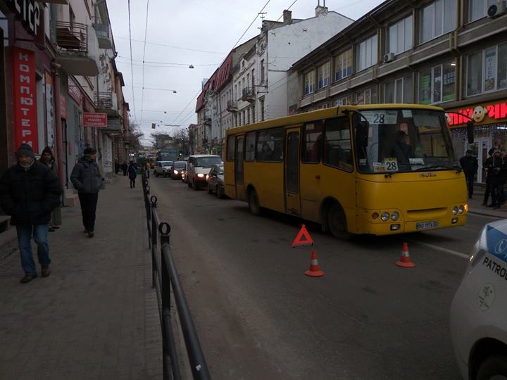 авария, ребенок, переход, прокурор, работник прокуратуры, Тернополь, город, пробки, транспорт, центр города, ДТП