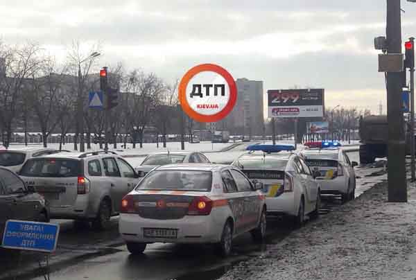 ДТП в Киеве, пешеход, грузовик, смерть
