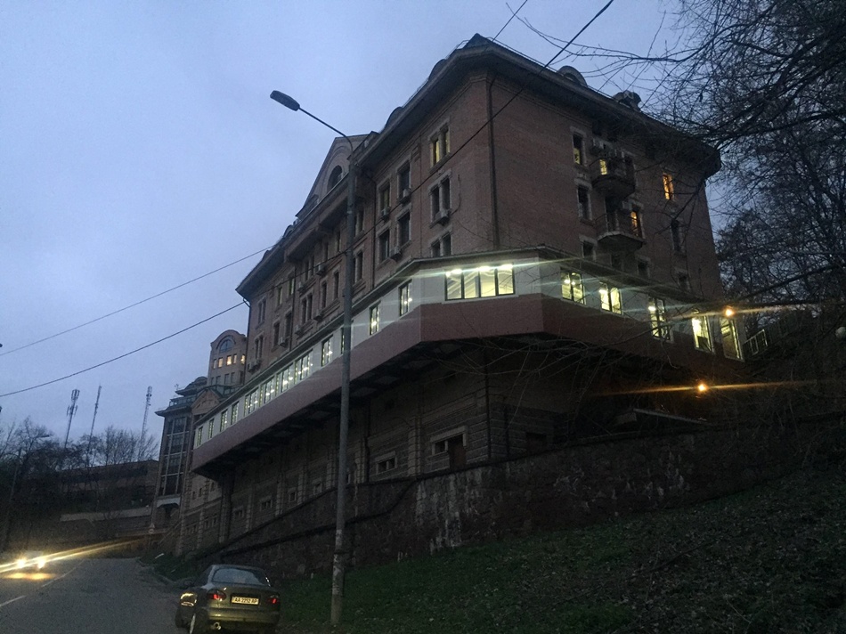 царь-балкон, балкон, трещина, архитектор, новости Киева