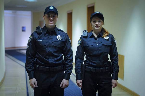 Аваков показав, як виглядатимуть патрульні поліцейські