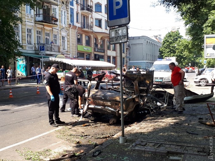 Одесса, Жигули, автомобиль, взрыв, кафе, полиция, взрывотехники