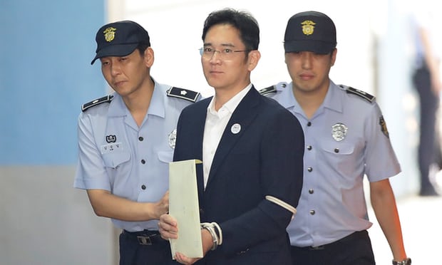 Пак Кын Хе, Южная Корея, Samsung, тюрьма, Ли Джей Йонга