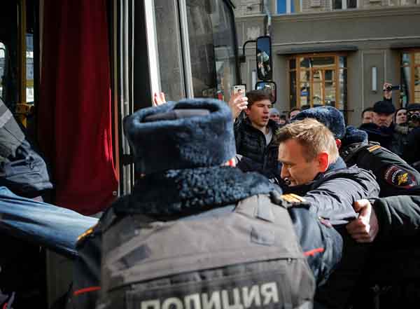 Москва, Навальный, задержание, фото