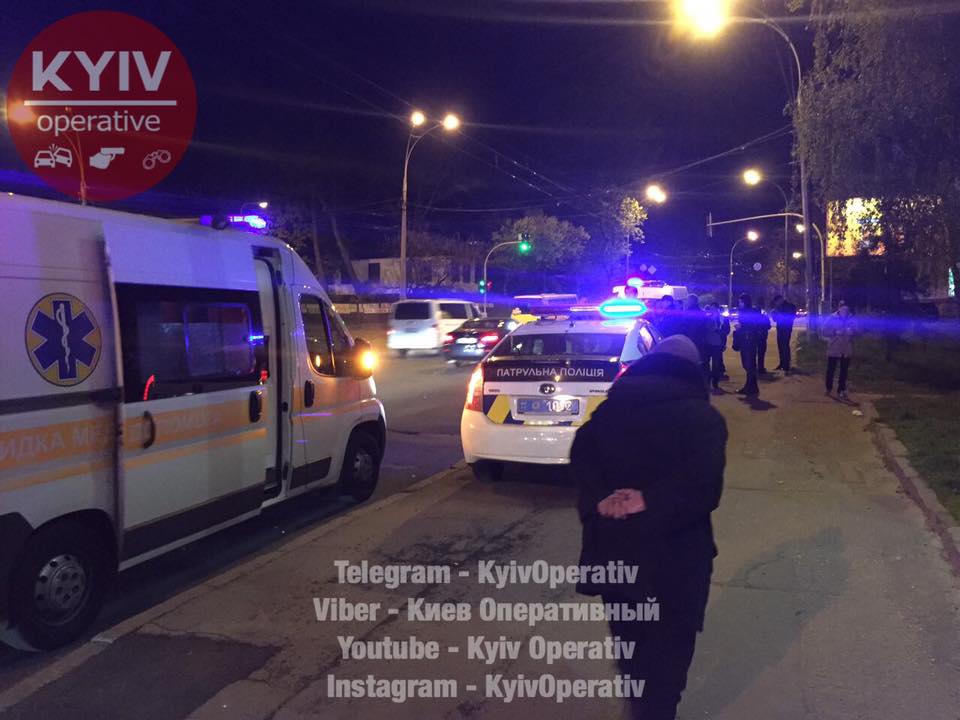Киев, стрельба, Подольский район, раненные, госпитализация