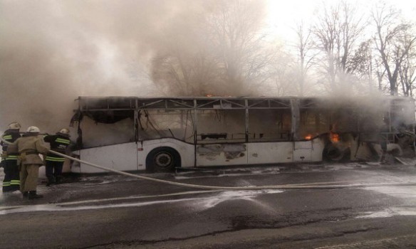 автобус, пожар, короткое замыкание, возгорание, пожар в автобусе