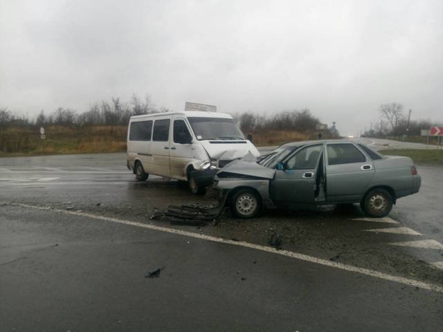 ДТП, аварія, мікроавтобус, травми, новини Львова