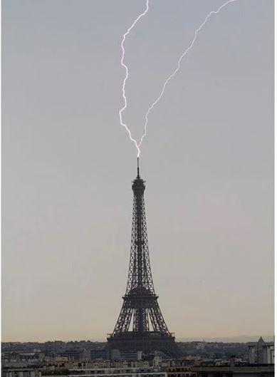 Ейфелева вежа, блискавка, Париж, фото, знімки,