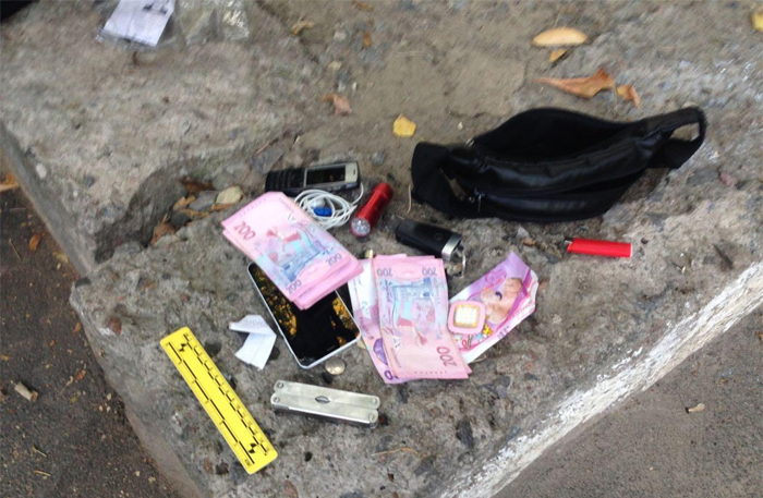 Ограбление в Киеве, нож, банкомат