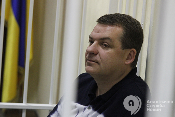 «Бриллиантовый» прокурор Корниец во время суда в июле